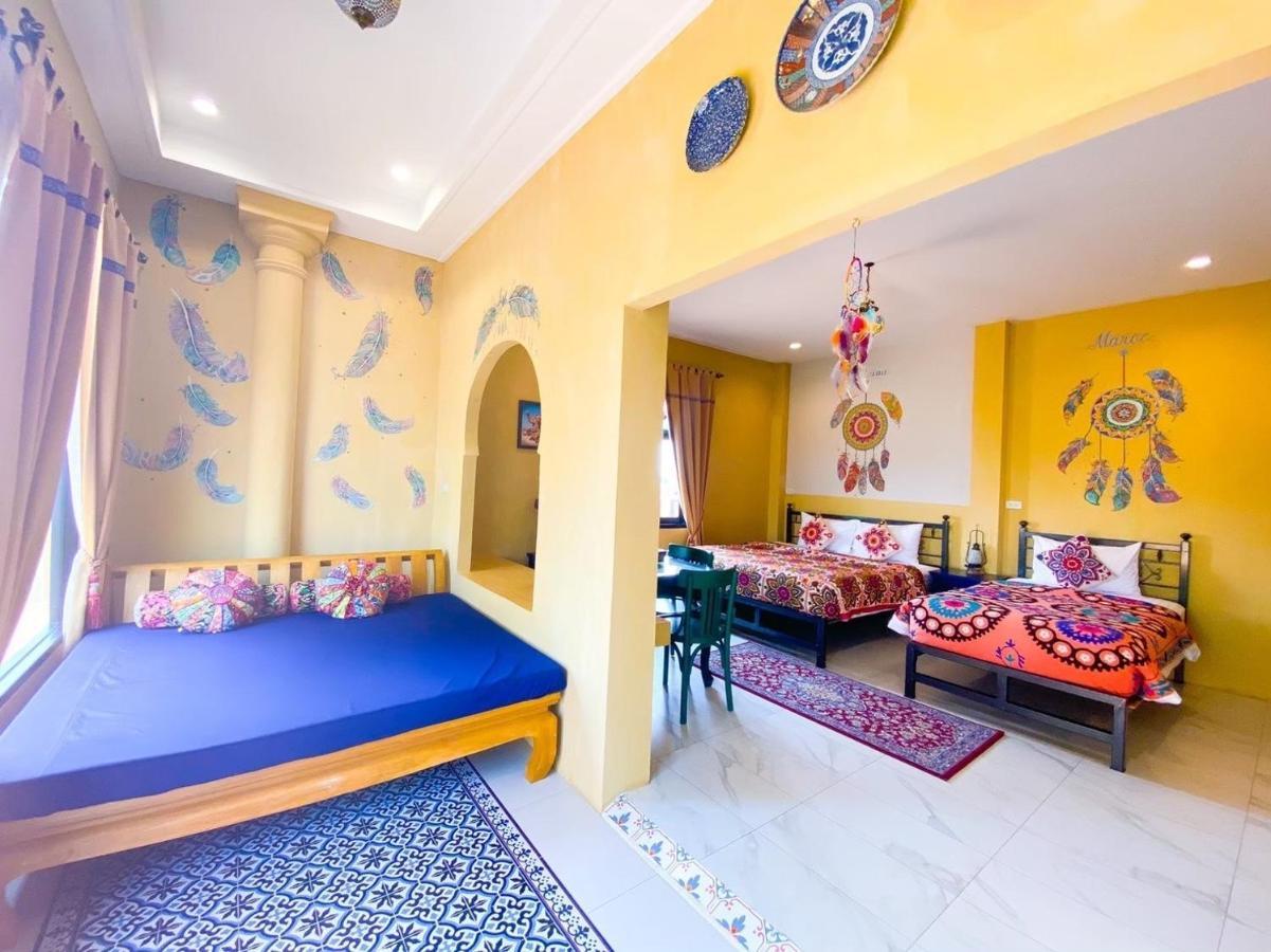 La Reina Maroc Hotel Pak Chong Exterior foto